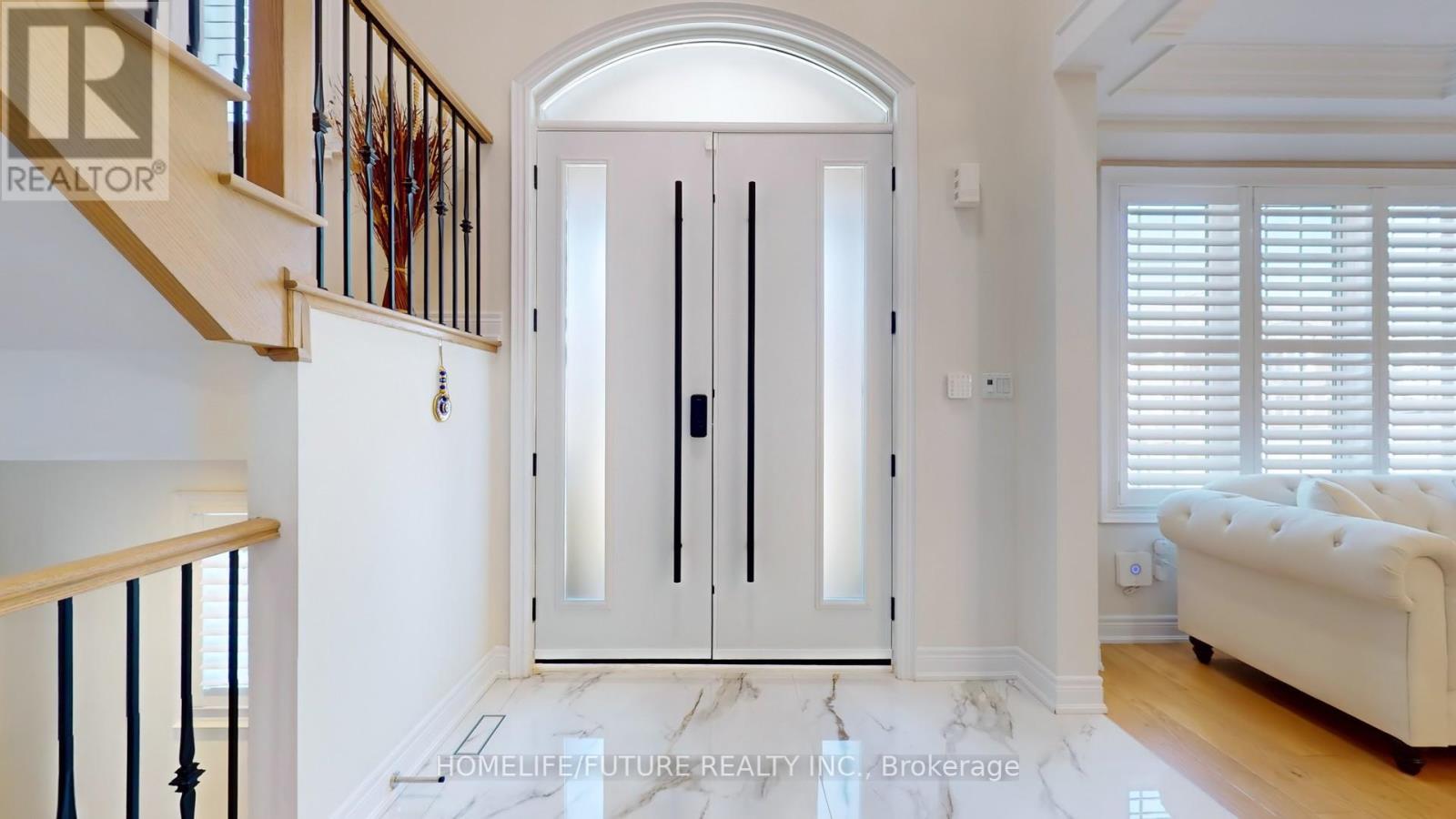 1009 Langford Boulevard, Bradford West Gwillimbury, Ontario  L3Z 4K9 - Photo 19 - N12415501