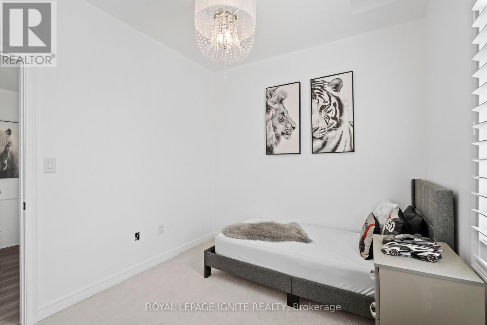 4 Great Falls Boulevard, Hamilton, Ontario  L8B 1X7 - Photo 41 - X12415106