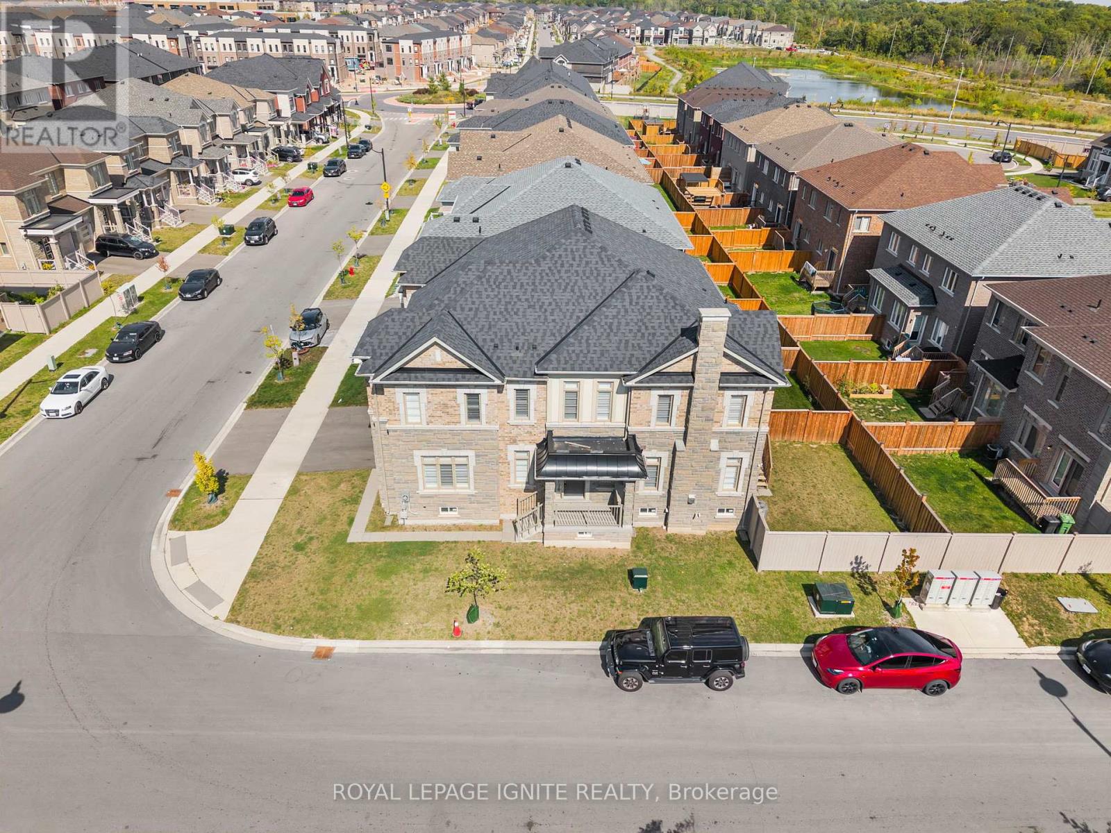 4 Great Falls Boulevard, Hamilton, Ontario  L8B 1X7 - Photo 49 - X12415106