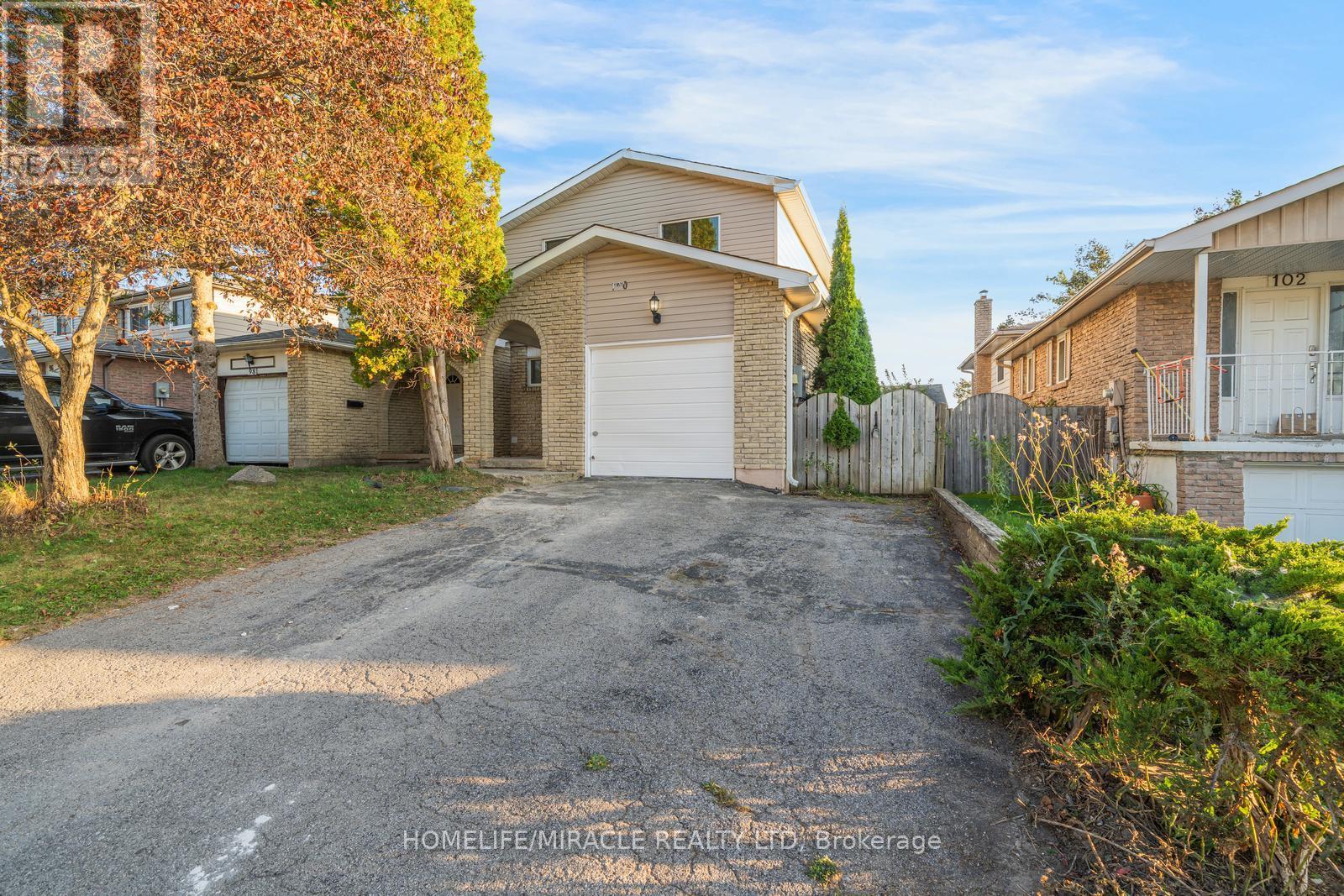 100 Kozlov Street, Barrie, Ontario  L4N 4P9 - Photo 2 - S12415653