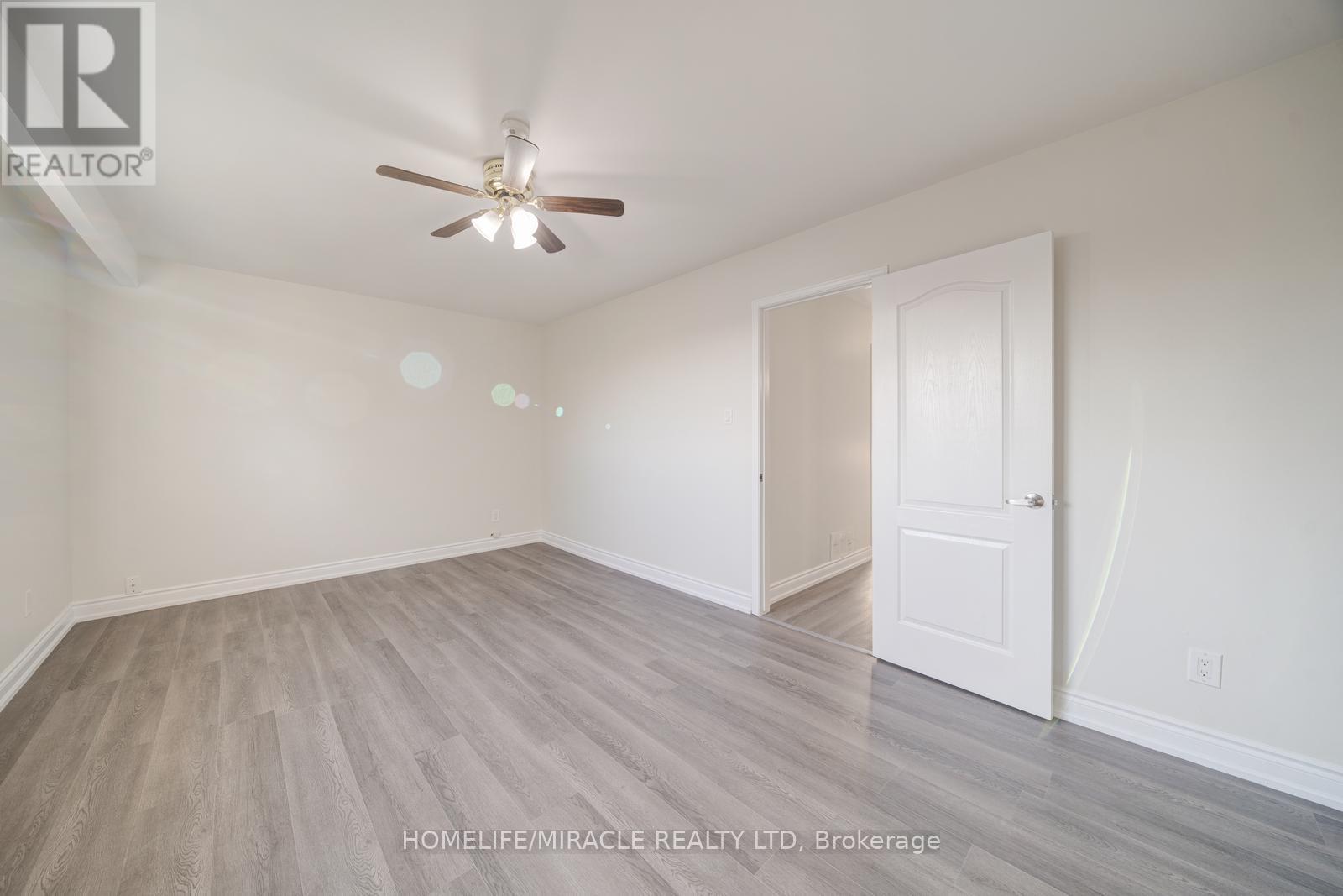 100 Kozlov Street, Barrie, Ontario  L4N 4P9 - Photo 21 - S12415653