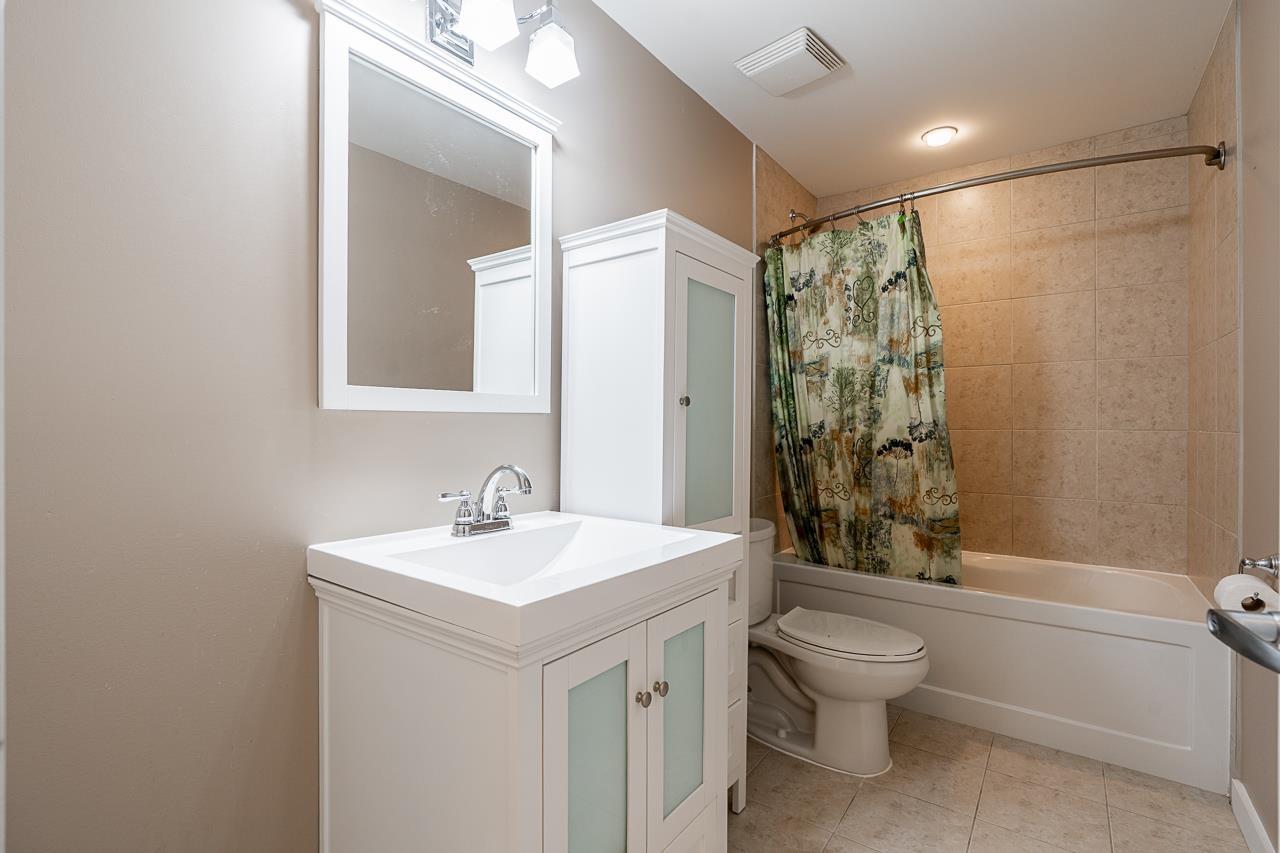 5127 223 Street, Langley, British Columbia  V2Y 2T9 - Photo 26 - R3050047