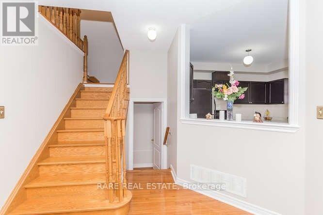 Upper - 4 Charcoal Way, Brampton, Ontario  M5M 3Y3 - Photo 9 - W12415647