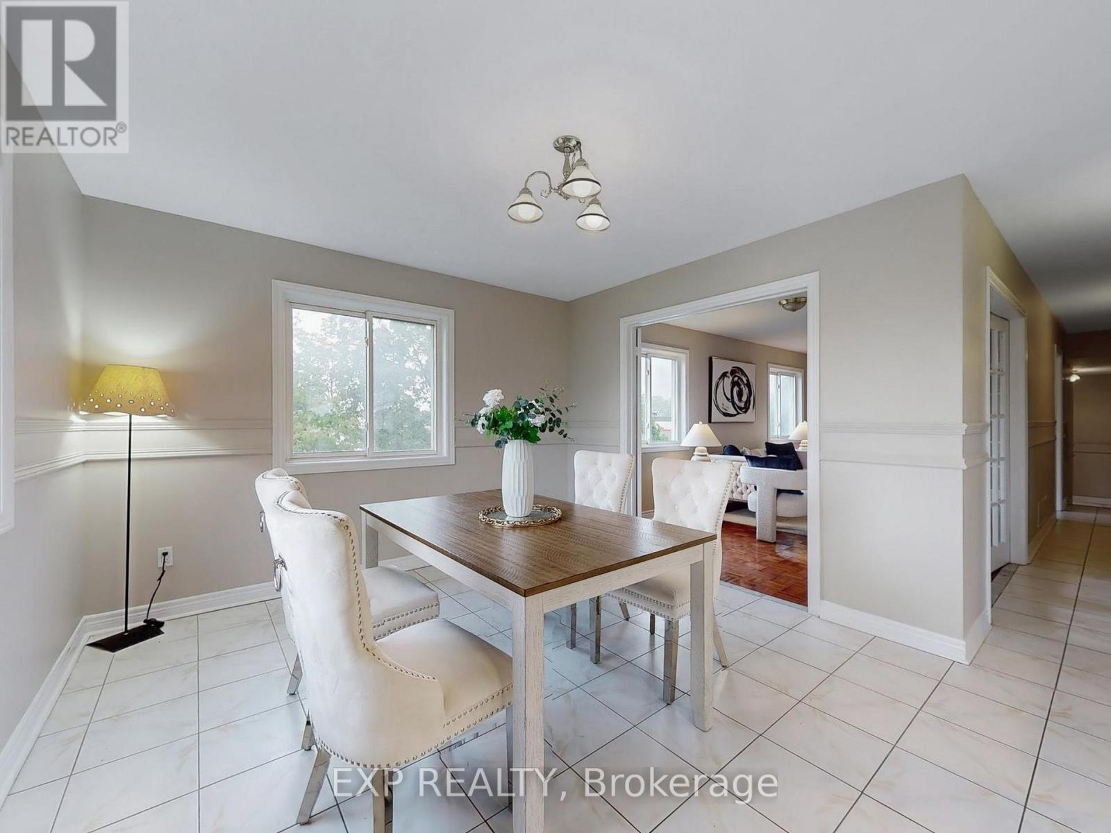 6 English Street, Brampton, Ontario  L6X 1L4 - Photo 10 - W12415665
