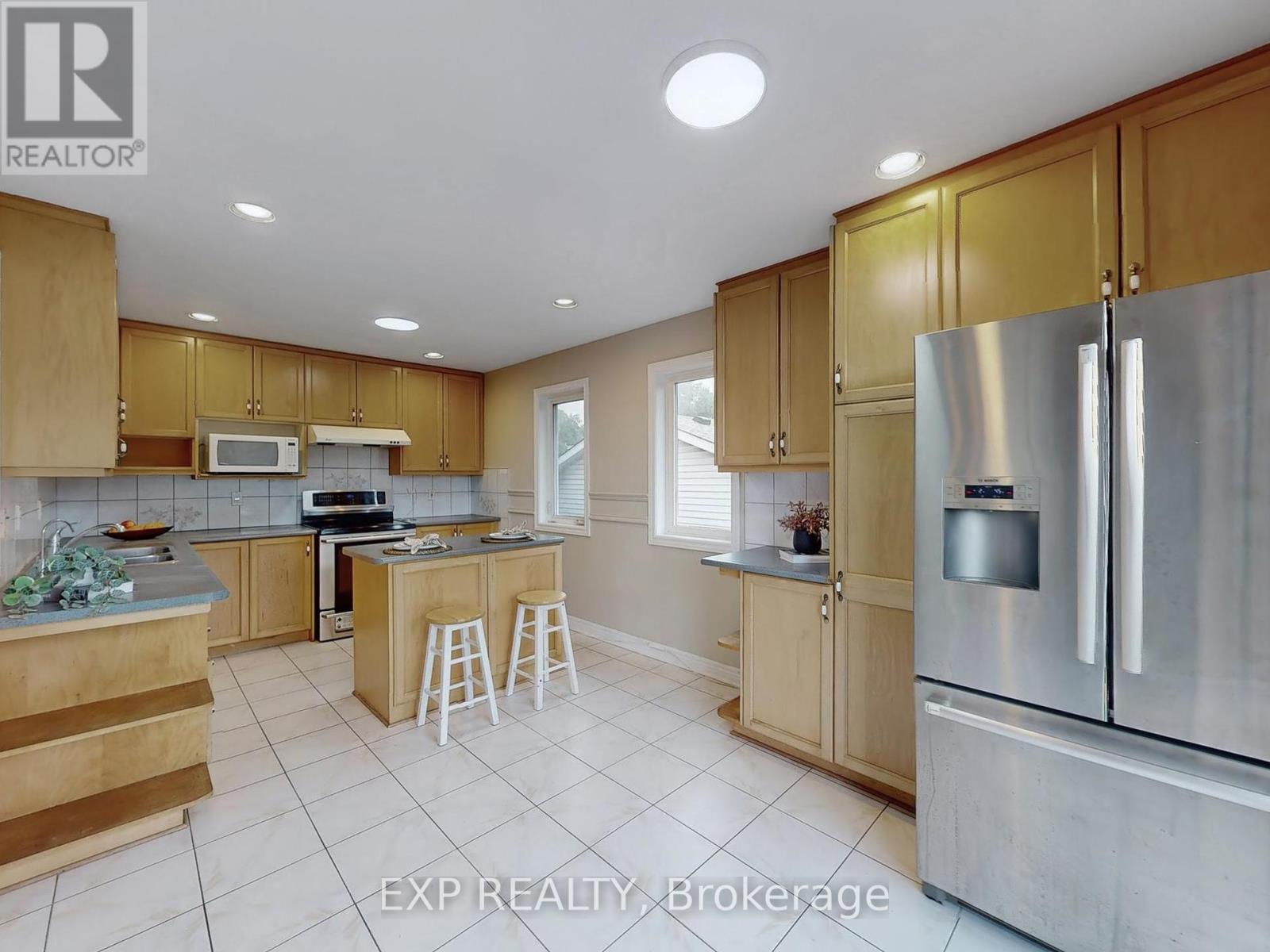 6 English Street, Brampton, Ontario  L6X 1L4 - Photo 13 - W12415665