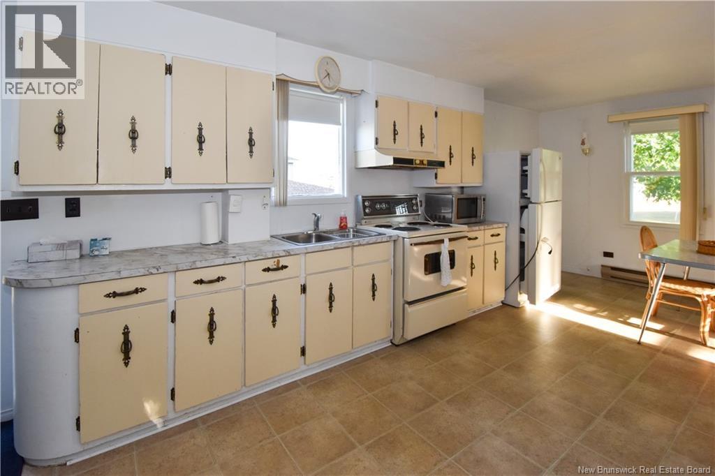 455 Georges Ouest, Tracadie, New Brunswick  E1X 1C8 - Photo 7 - NB127089