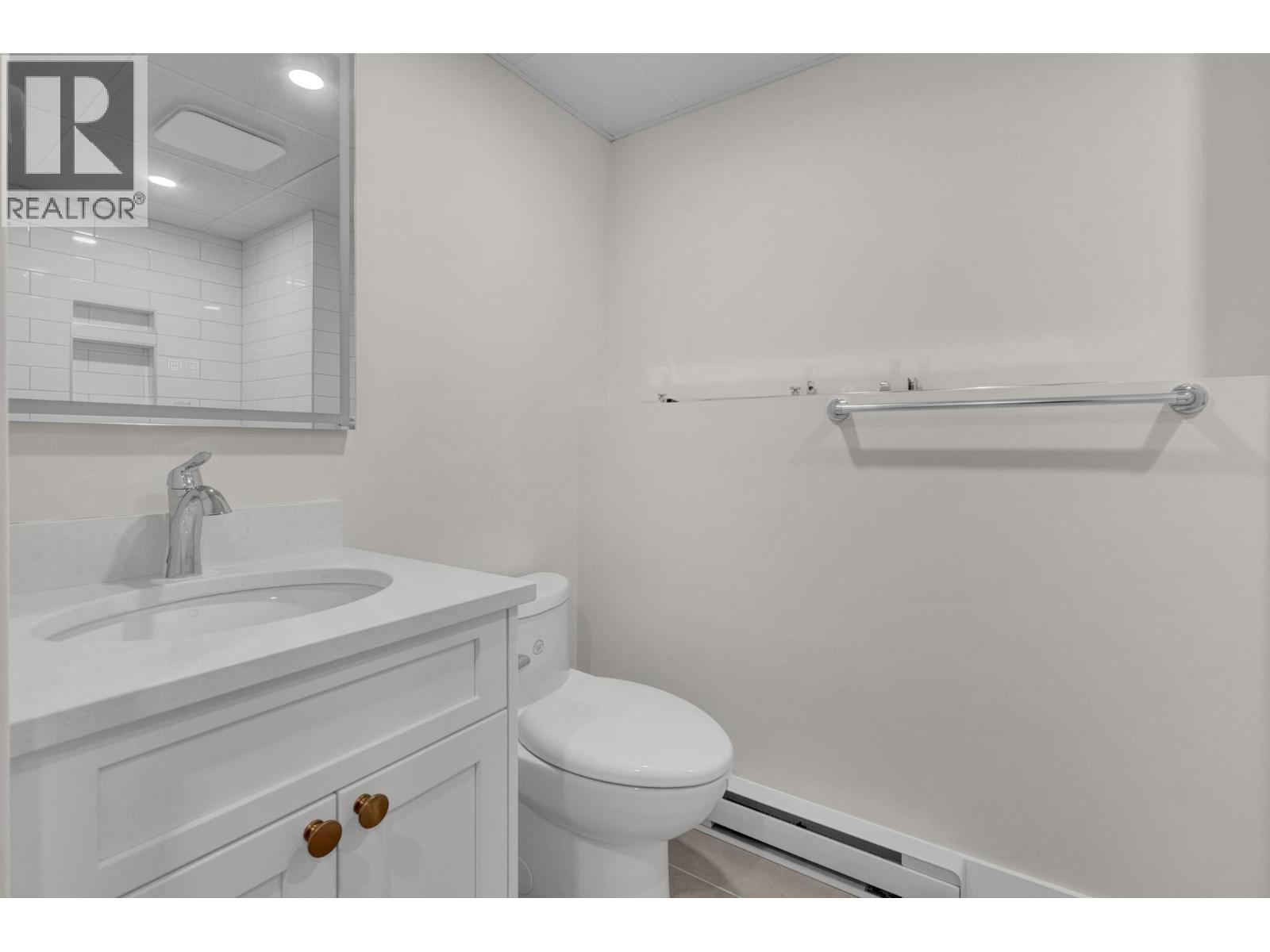 6807 Westmount Drive, Prince George, British Columbia  V2N 6R5 - Photo 22 - R3050100