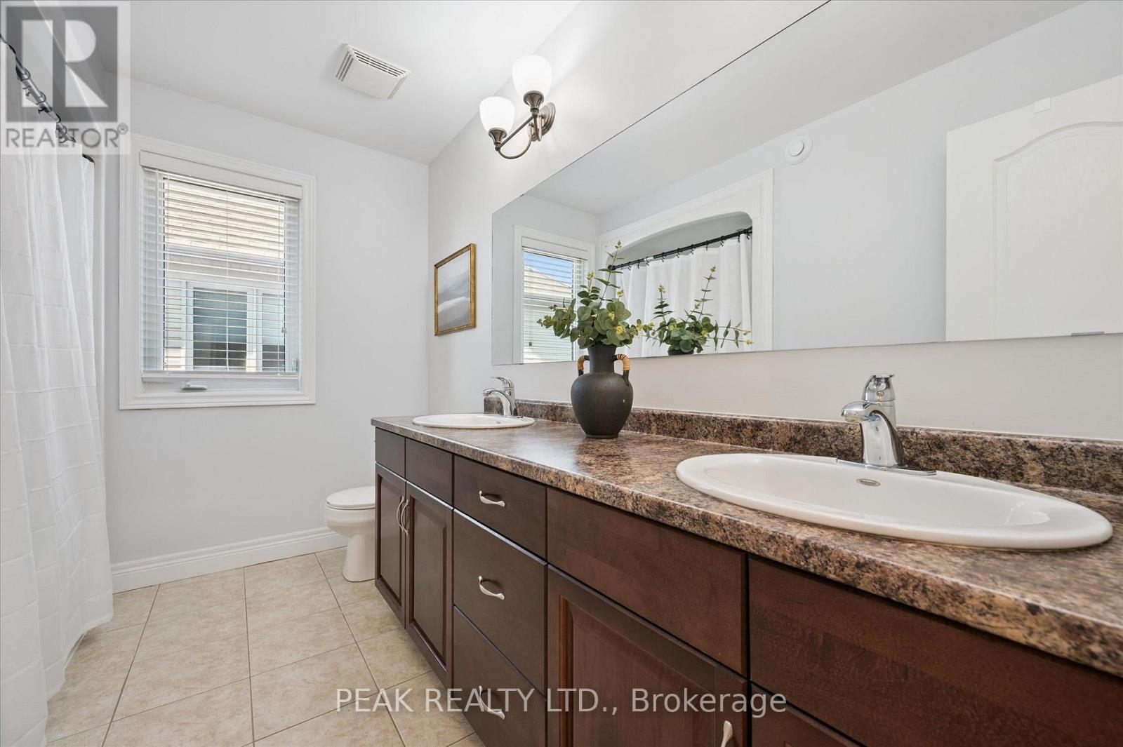 308 Townsend Drive, Woolwich, Ontario  N0B 1M0 - Photo 26 - X12415534