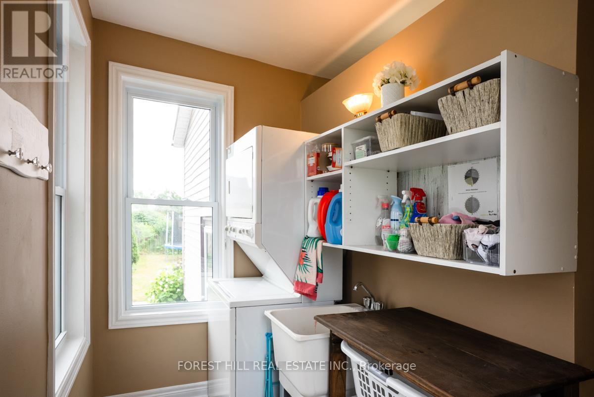 108 Cross Street E, Haldimand, Ontario  N1A 1B8 - Photo 15 - X12415648