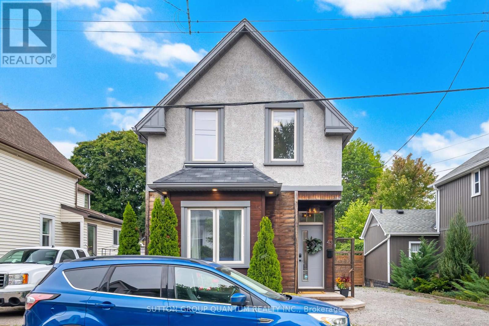 43 WOODBINE CRESCENT E, Hamilton, Ontario