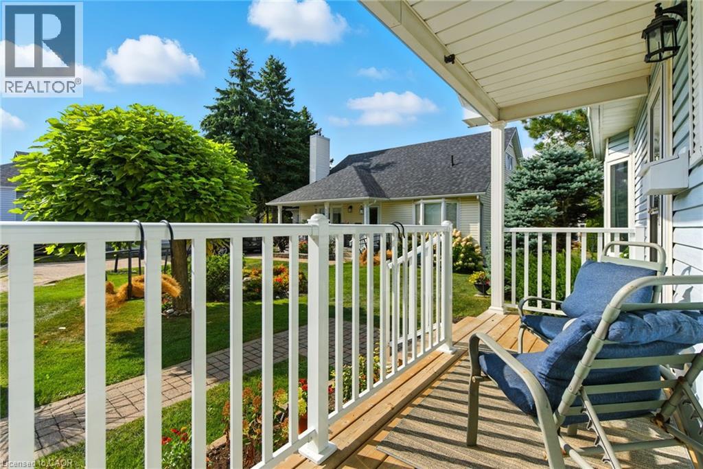 360 Silverbirch Boulevard, Glanbrook, Ontario  L0R 1W0 - Photo 2 - 40769337