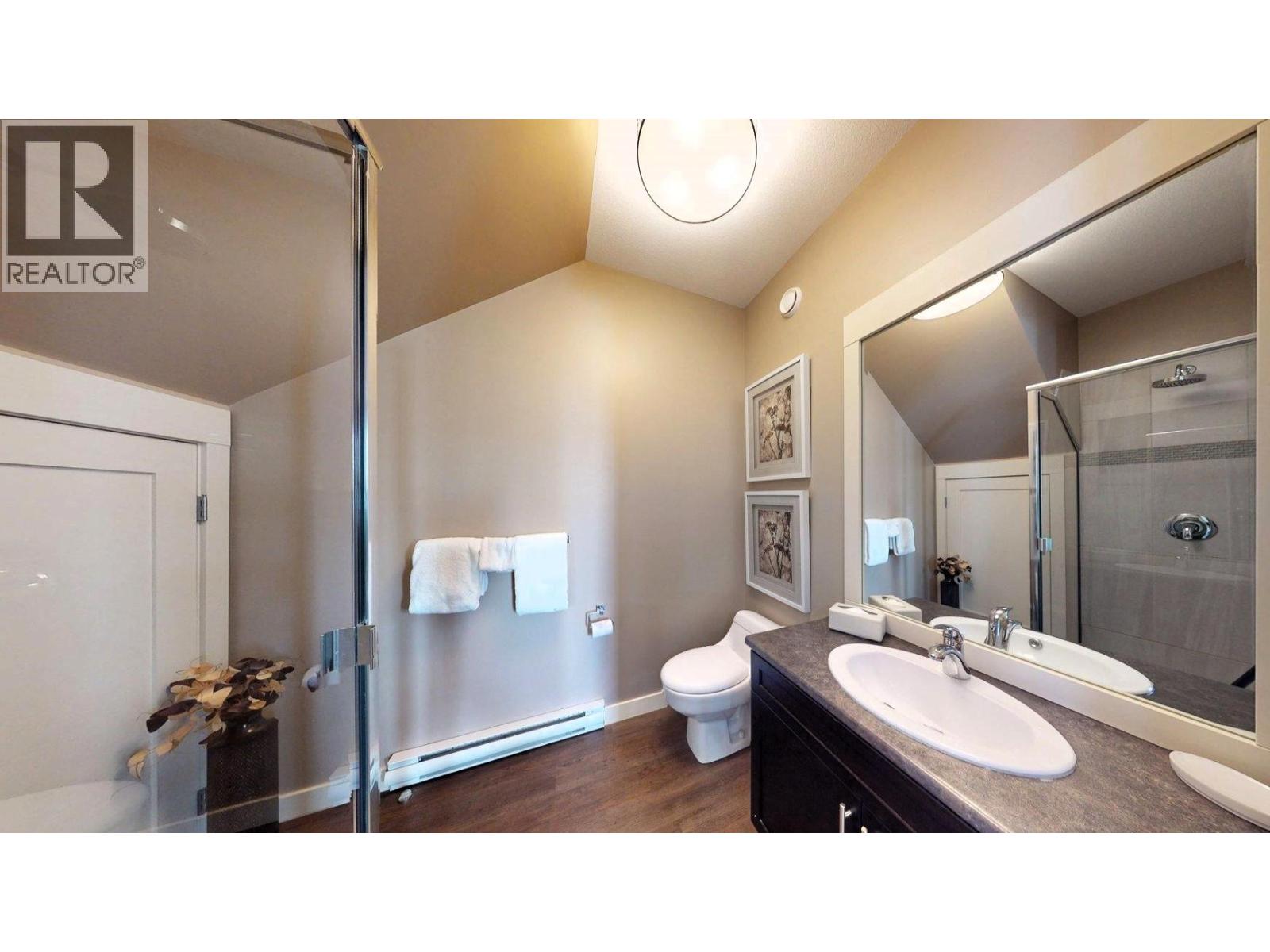 900 Bighorn Boulevard Unit# 916 C, Radium Hot Springs, British Columbia  V0A 1M0 - Photo 17 - 10363430