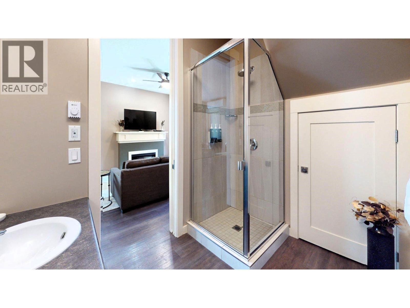 900 Bighorn Boulevard Unit# 916 C, Radium Hot Springs, British Columbia  V0A 1M0 - Photo 19 - 10363430