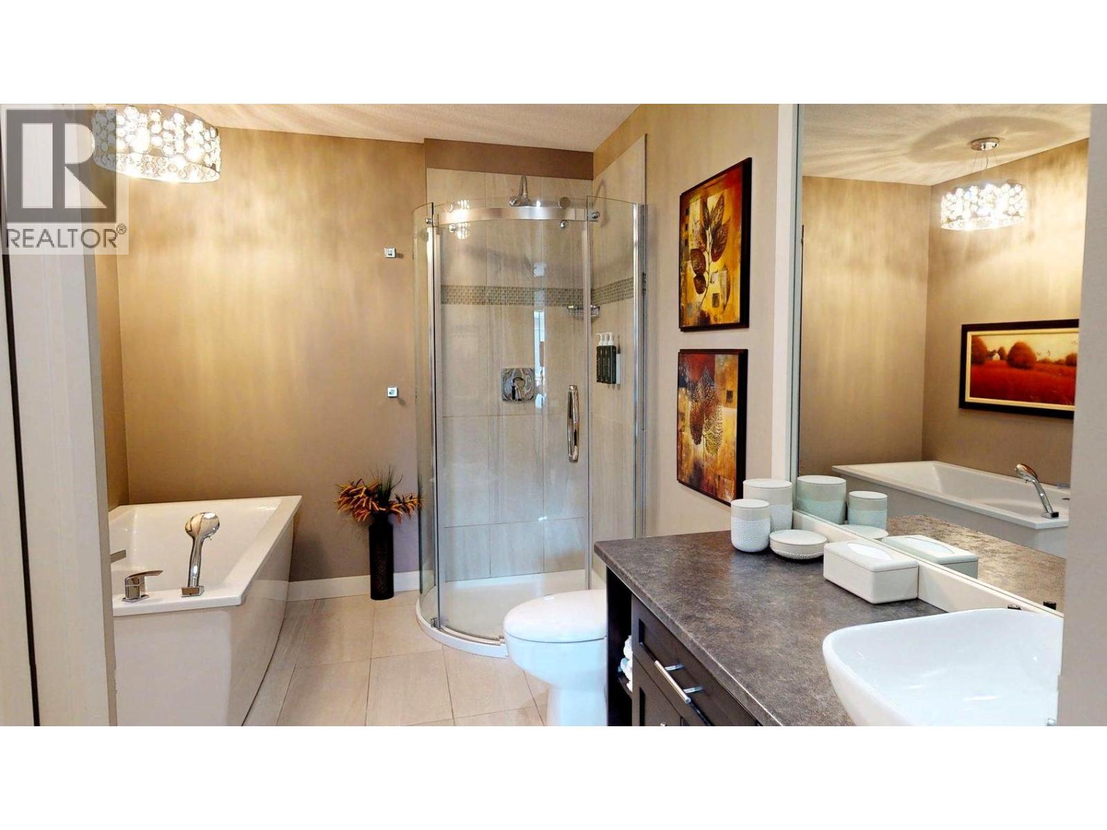 900 Bighorn Boulevard Unit# 916 C, Radium Hot Springs, British Columbia  V0A 1M0 - Photo 38 - 10363430