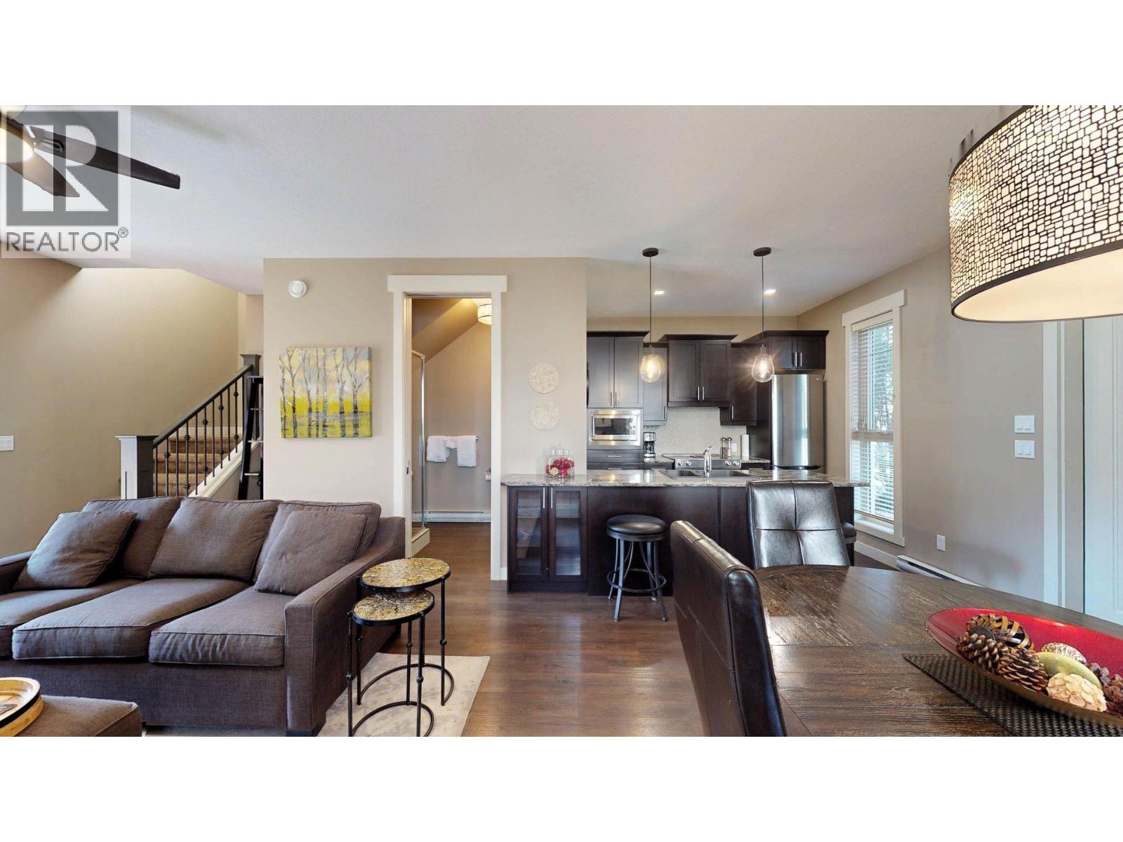 900 Bighorn Boulevard Unit# 916 C, Radium Hot Springs, British Columbia  V0A 1M0 - Photo 3 - 10363430