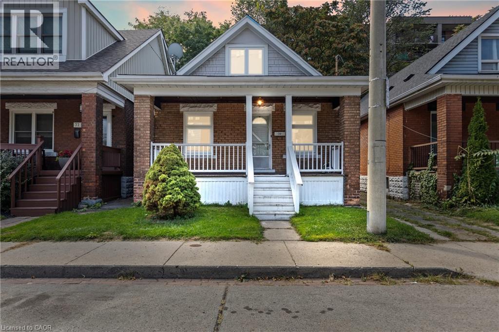 30 WEBBER Avenue, Hamilton, Ontario