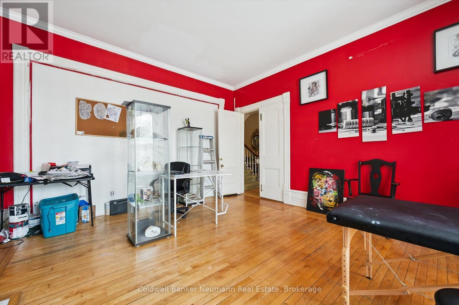 221 Woolwich Street, Guelph, Ontario  N1H 3V4 - Photo 12 - X12415793