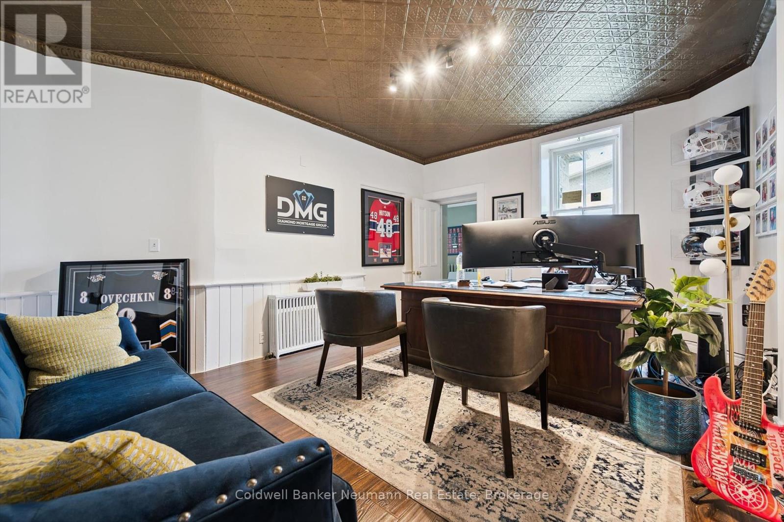 221 Woolwich Street, Guelph, Ontario  N1H 3V4 - Photo 13 - X12415793
