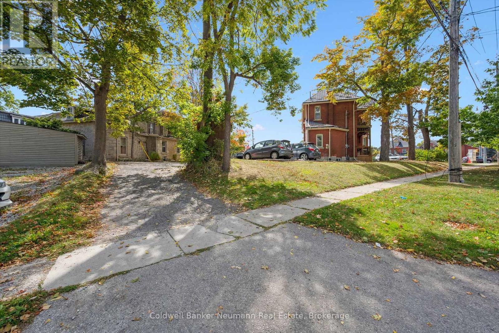 221 Woolwich Street, Guelph, Ontario  N1H 3V4 - Photo 42 - X12415793