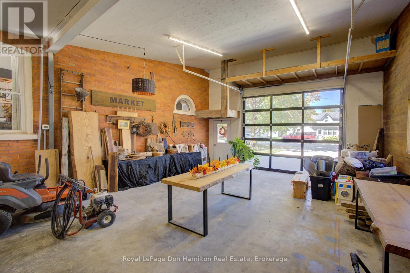 207 King Street, North Perth (Elma), Ontario  N0G 1B0 - Photo 28 - X12415823