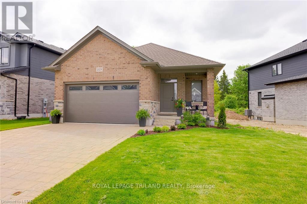 2129 Linkway Boulevard, London South, Ontario  N6K 0K8 - Photo 39 - X12415766