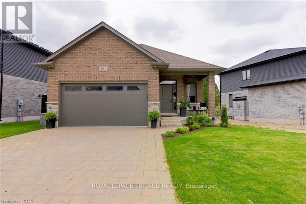 2129 Linkway Boulevard, London South, Ontario  N6K 0K8 - Photo 41 - X12415766