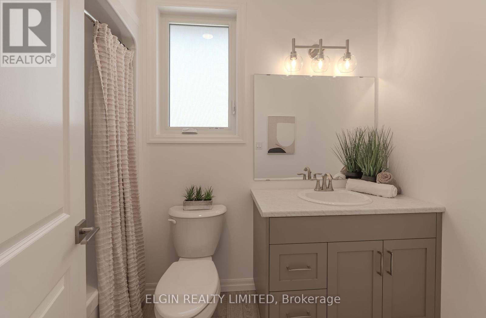 Photo 3 of 28 for 42199 Mcbain Line