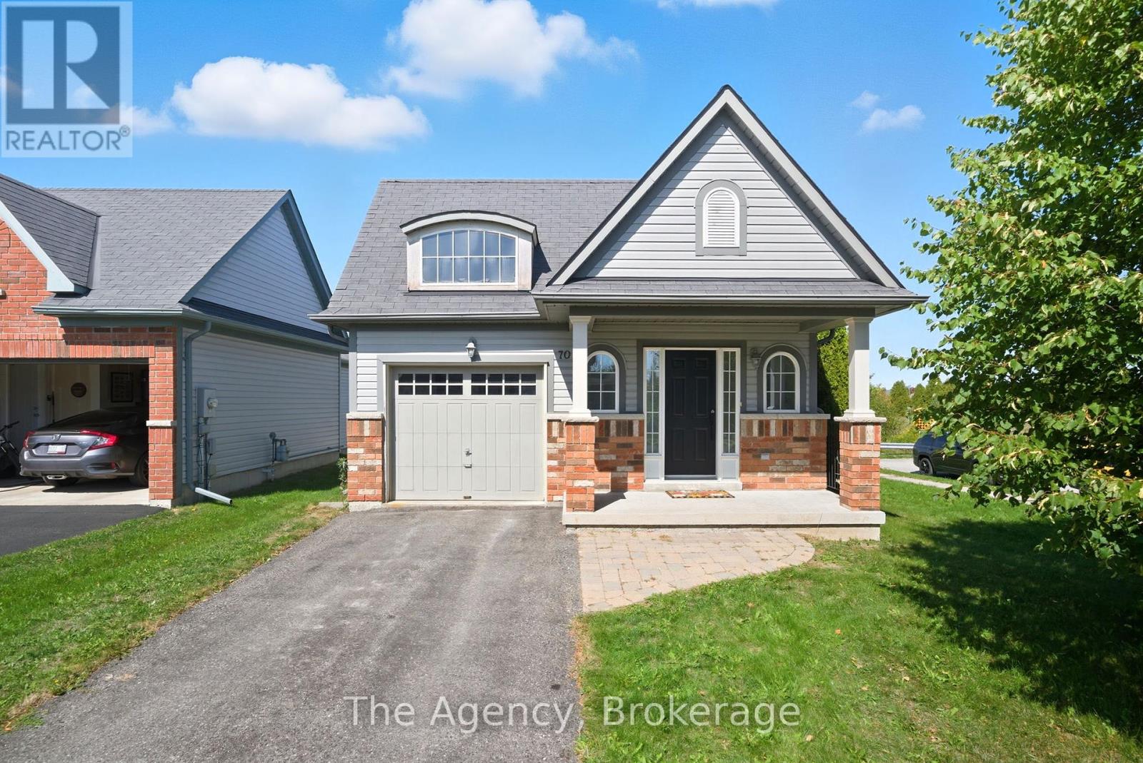 70 Cook Street, Kawartha Lakes, Ontario  K9V 0C7 - Photo 1 - X12415837