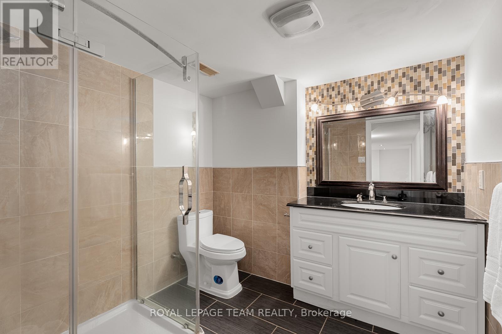 33 Valencia Street, Ottawa, Ontario  K2G 6T1 - Photo 32 - X12415855