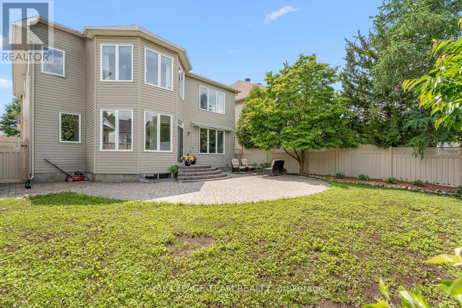 33 Valencia Street, Ottawa, Ontario  K2G 6T1 - Photo 37 - X12415855