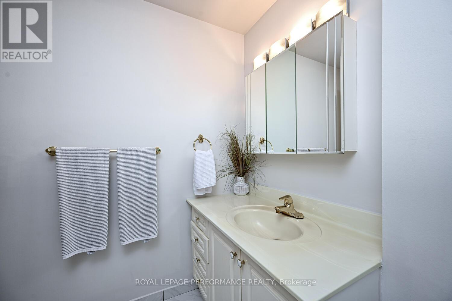 607 - 1356 Meadowlands Drive E, Ottawa, Ontario  K2E 6K6 - Photo 26 - X12415862