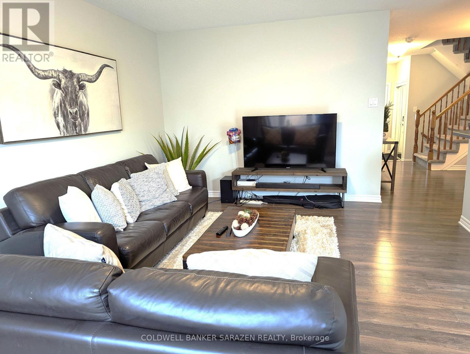 146 Harmattan Avenue, Ottawa, Ontario  K2S 0G3 - Photo 5 - X12415881