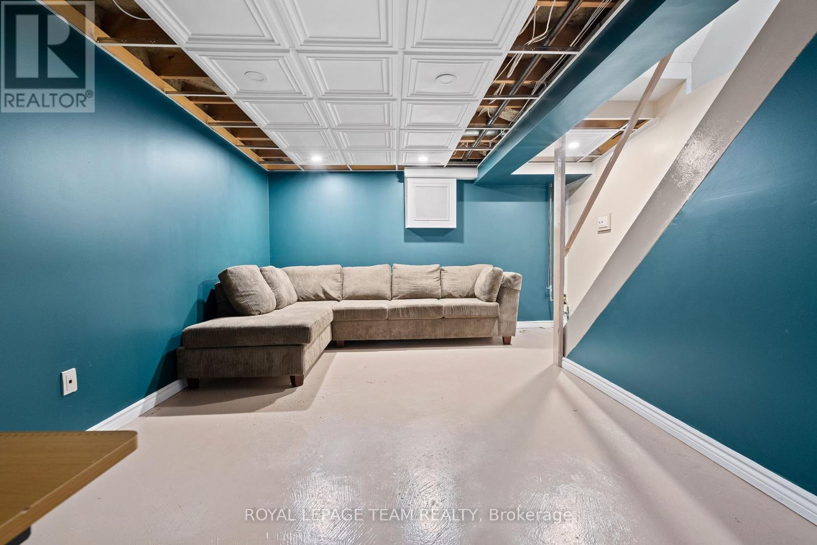 230 Currell Avenue, Ottawa, Ontario  K1Z 7J3 - Photo 26 - X12415927