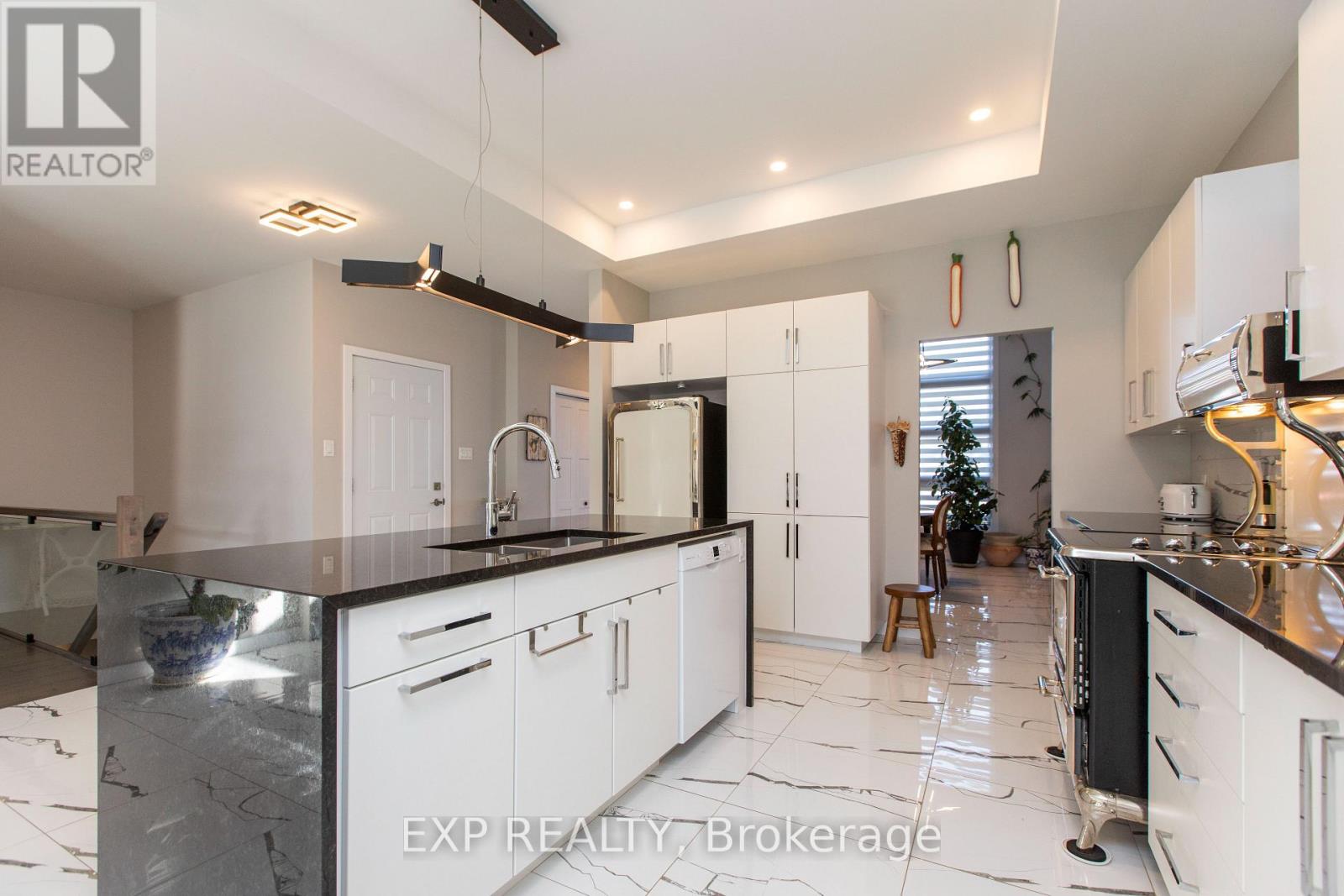 65 Granite Street, Clarence-Rockland, Ontario  K4K 0H7 - Photo 9 - X12415928