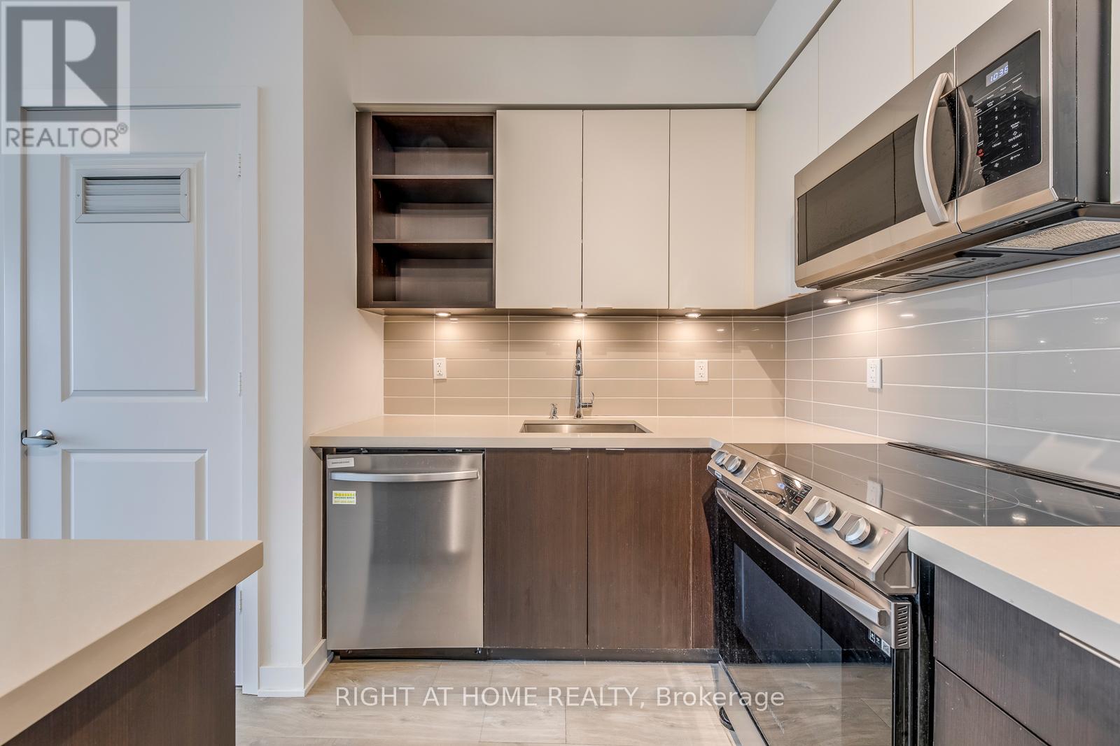 1210 - 4675 Metcalfe Avenue, Mississauga, Ontario  L5M 0Z8 - Photo 11 - W12358825