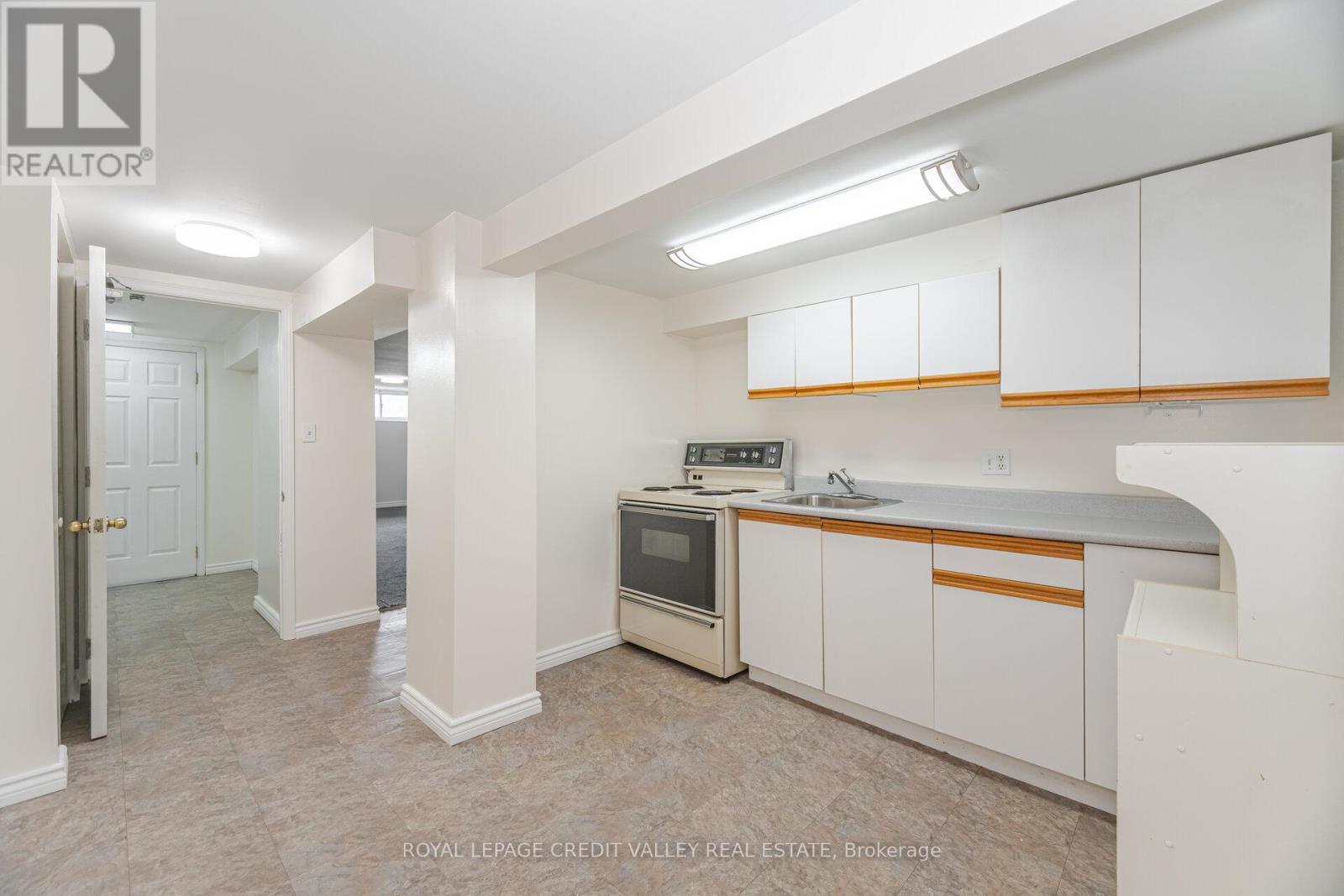 36 Autumn Boulevard, Brampton, Ontario  L6T 2V9 - Photo 21 - W12414594