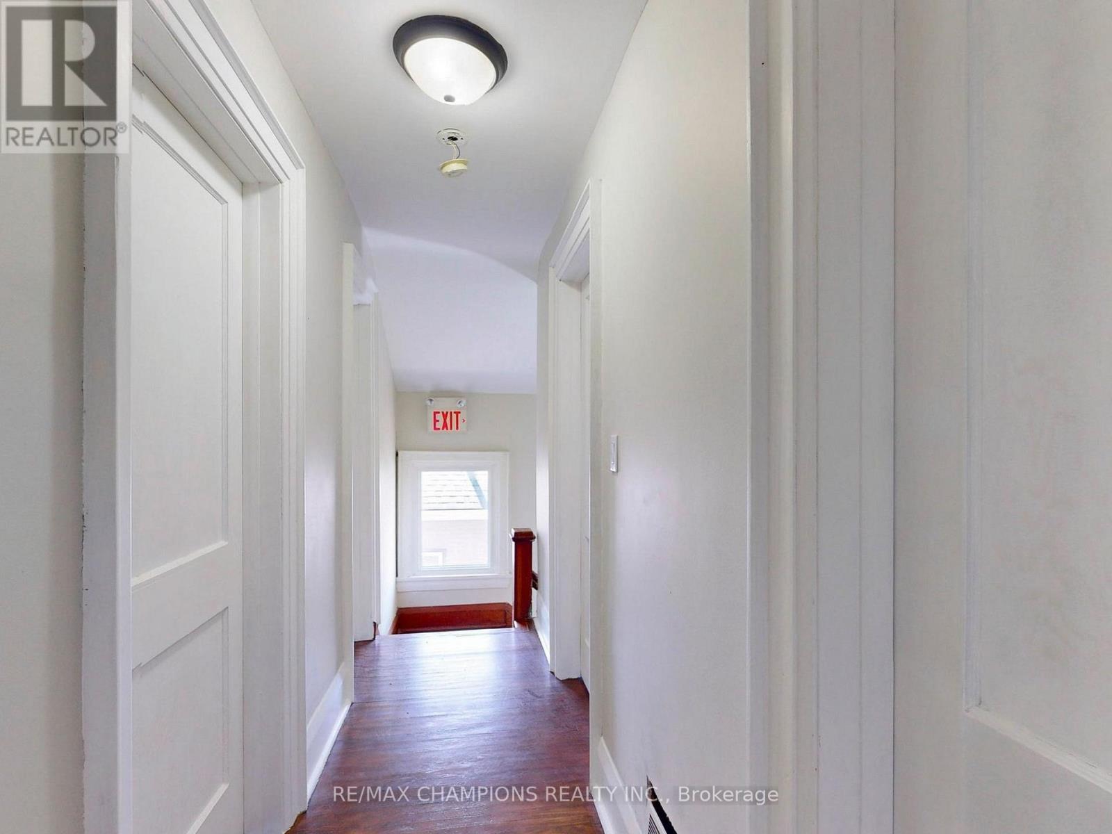 219 Queen Street W, Brampton, Ontario  L6Y 1M6 - Photo 27 - W12415660
