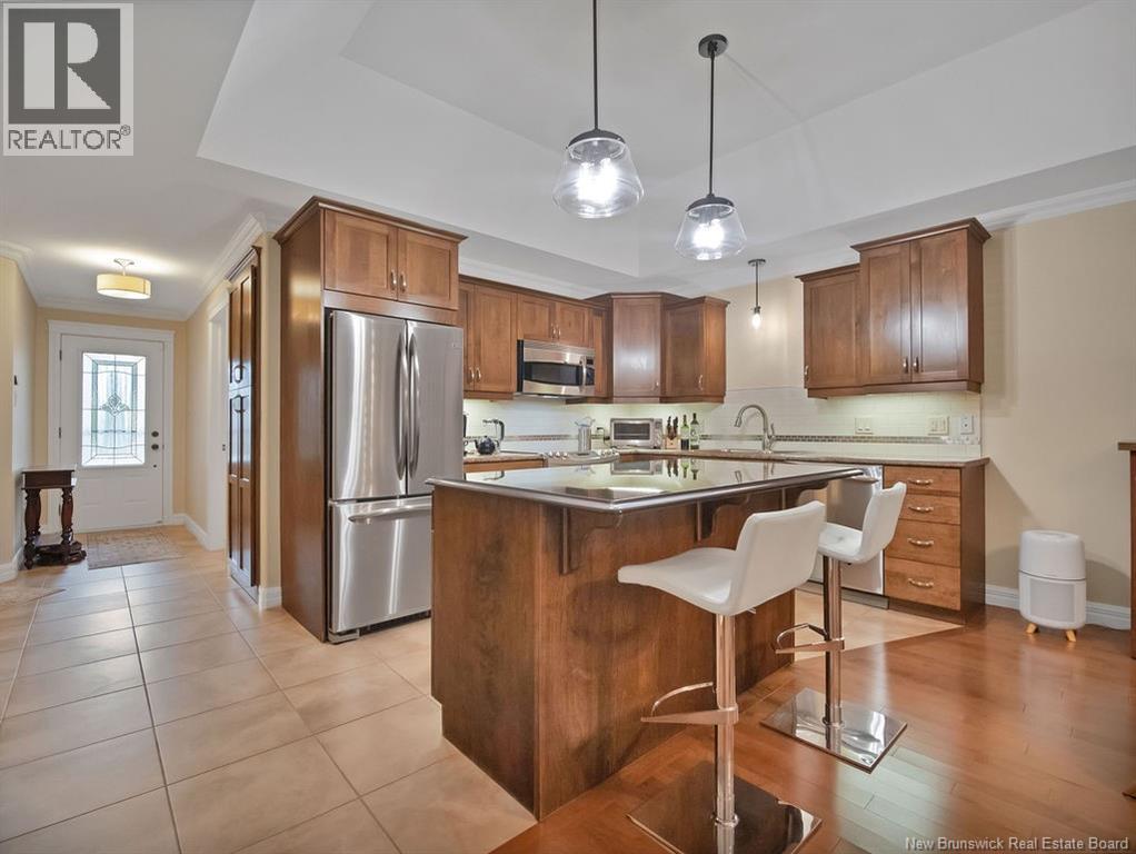 342 Damien, Dieppe, New Brunswick  E1A 0H3 - Photo 6 - NB127037