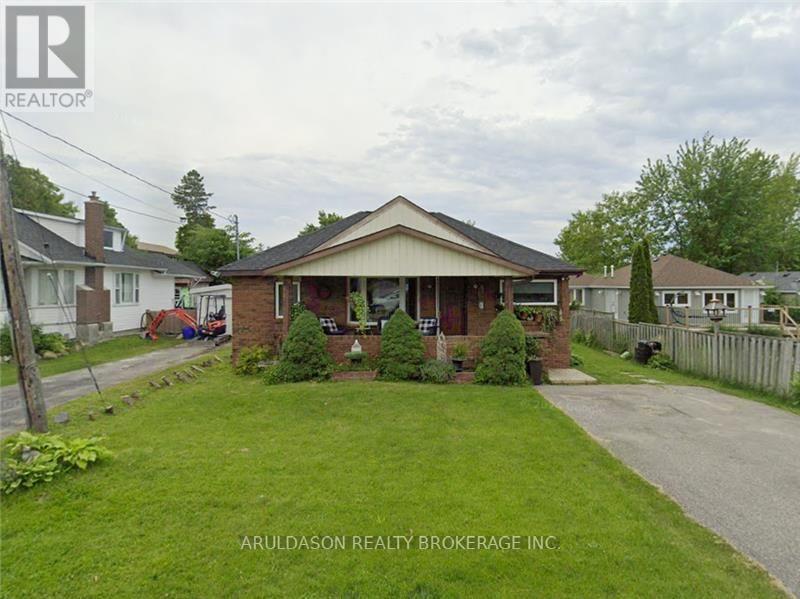 62 Franklin Beach Road, Georgina, Ontario  L0E 1L0 - Photo 1 - N12415701