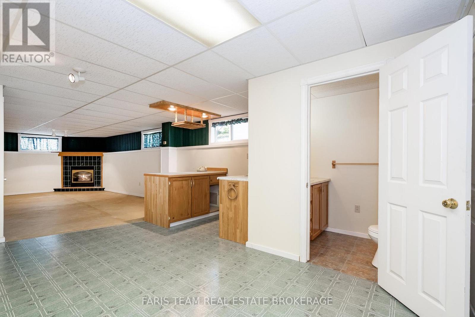 25 Bridle Road, Penetanguishene, Ontario  L9M 1J5 - Photo 30 - S12415684