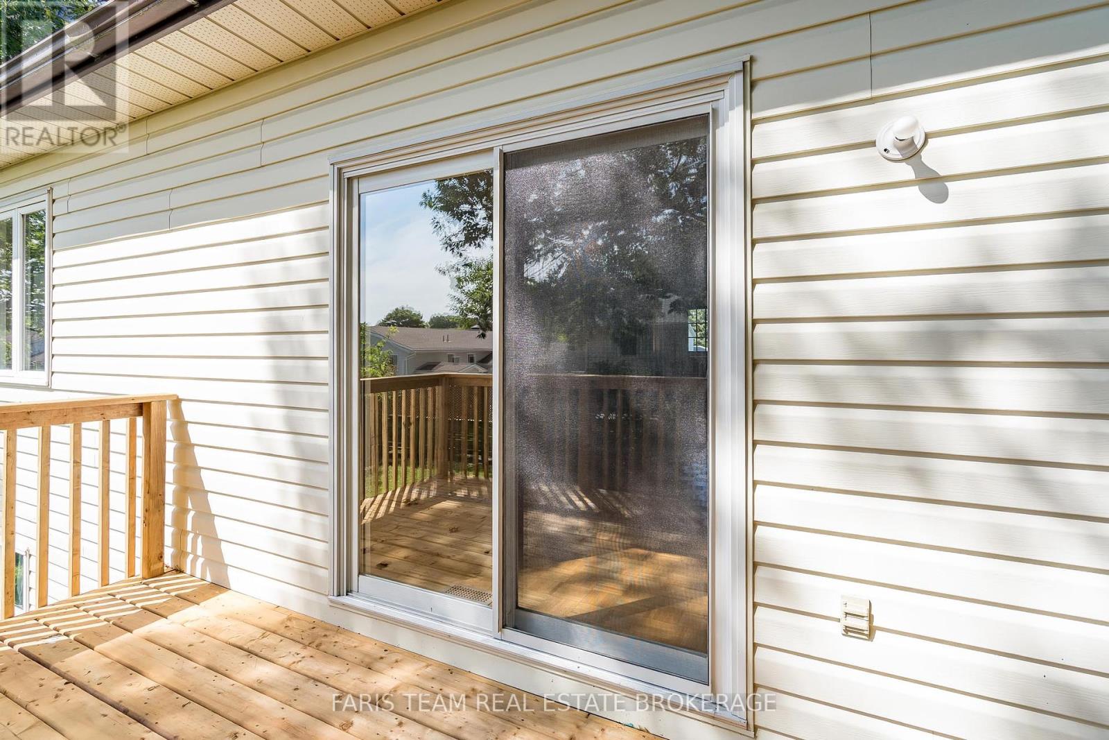 25 Bridle Road, Penetanguishene, Ontario  L9M 1J5 - Photo 38 - S12415684
