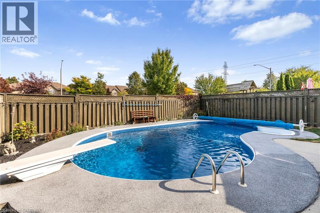 70 Polaris Court, Hamilton, Ontario  L9B 2P5 - Photo 20 - 40771332