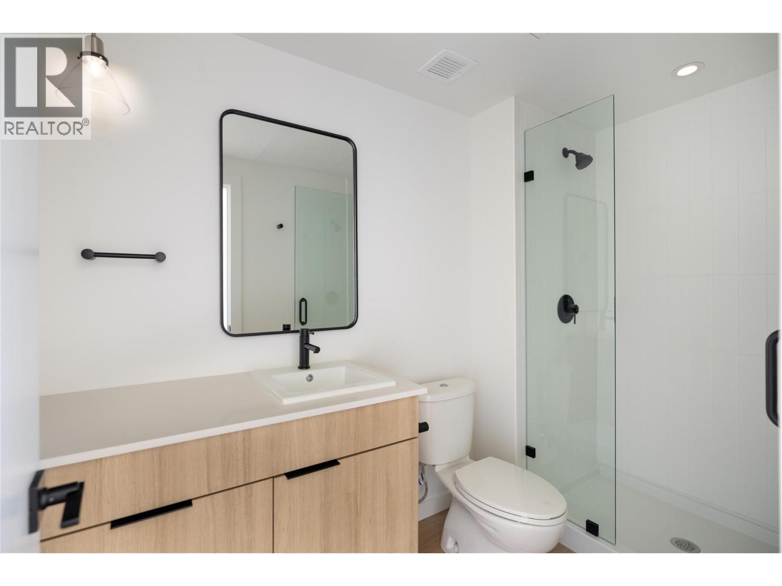 604 Cawston Avenue Unit# 615 Kelowna Photo 17