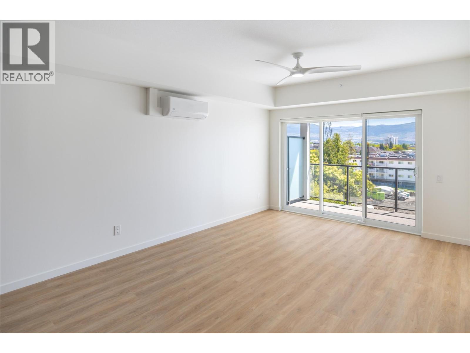 604 Cawston Avenue Unit# 615 Kelowna Photo 9