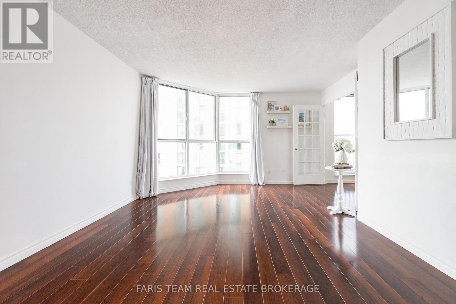 603 - 150 Dunlop Street E, Barrie, Ontario  L4M 6H1 - Photo 13 - S12415536