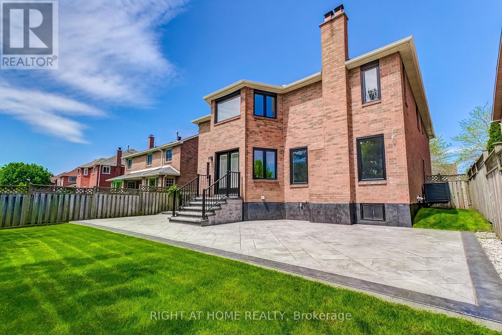 1308 Fieldcrest Lane, Oakville, Ontario  L6M 2N6 - Photo 45 - W12327165