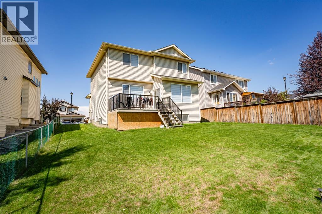 132 Willowmere Close, Chestermere, Alberta  T1X 1S2 - Photo 3 - A2258651