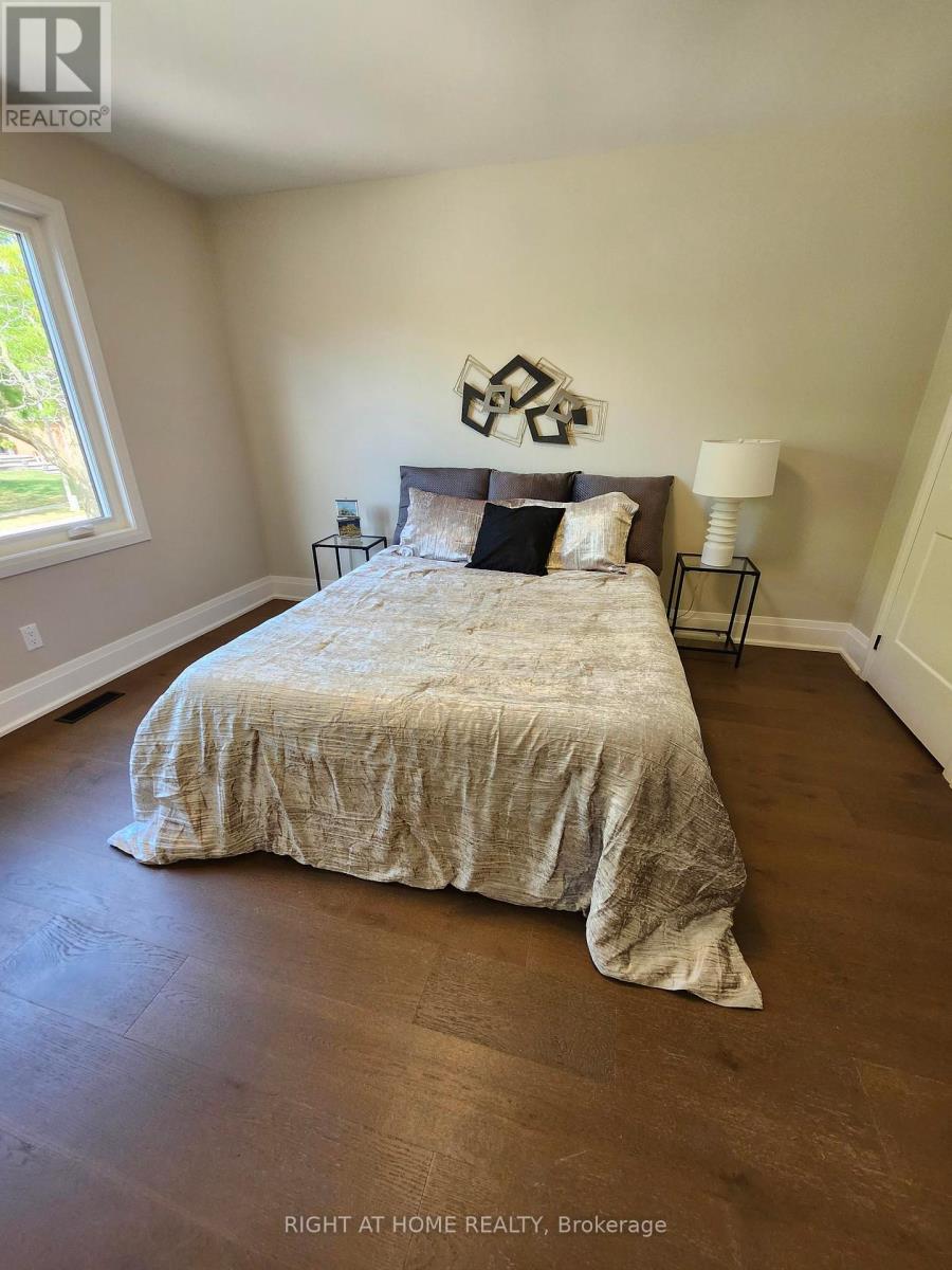 1308 Fieldcrest Lane, Oakville, Ontario  L6M 2N6 - Photo 31 - W12327165