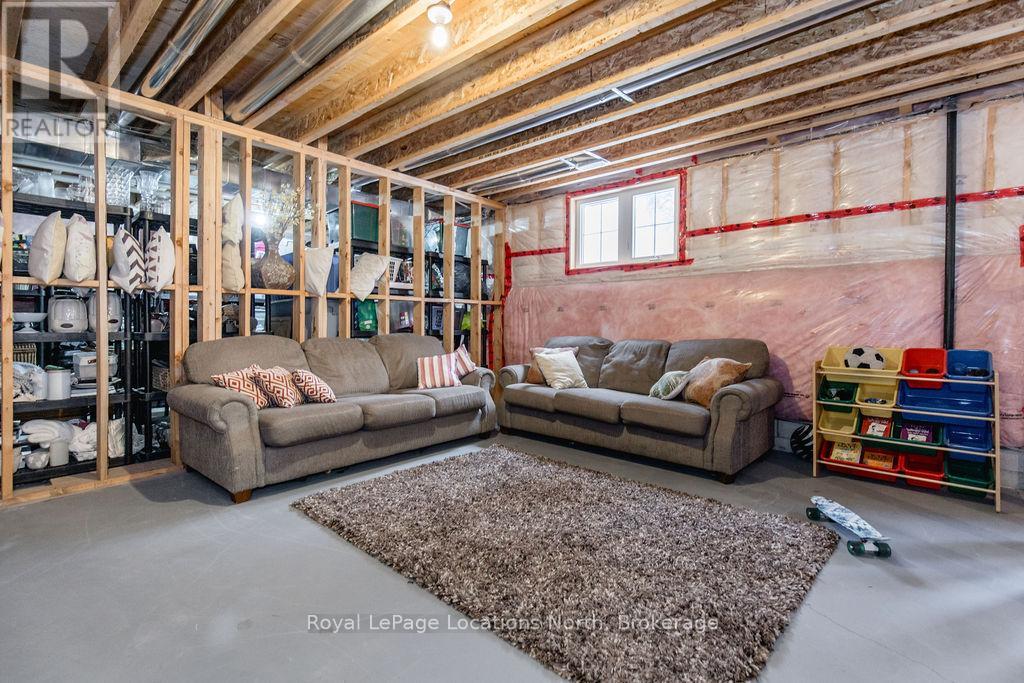 54 Royal Beech Drive, Wasaga Beach, Ontario  L9Z 1H3 - Photo 29 - S12415863