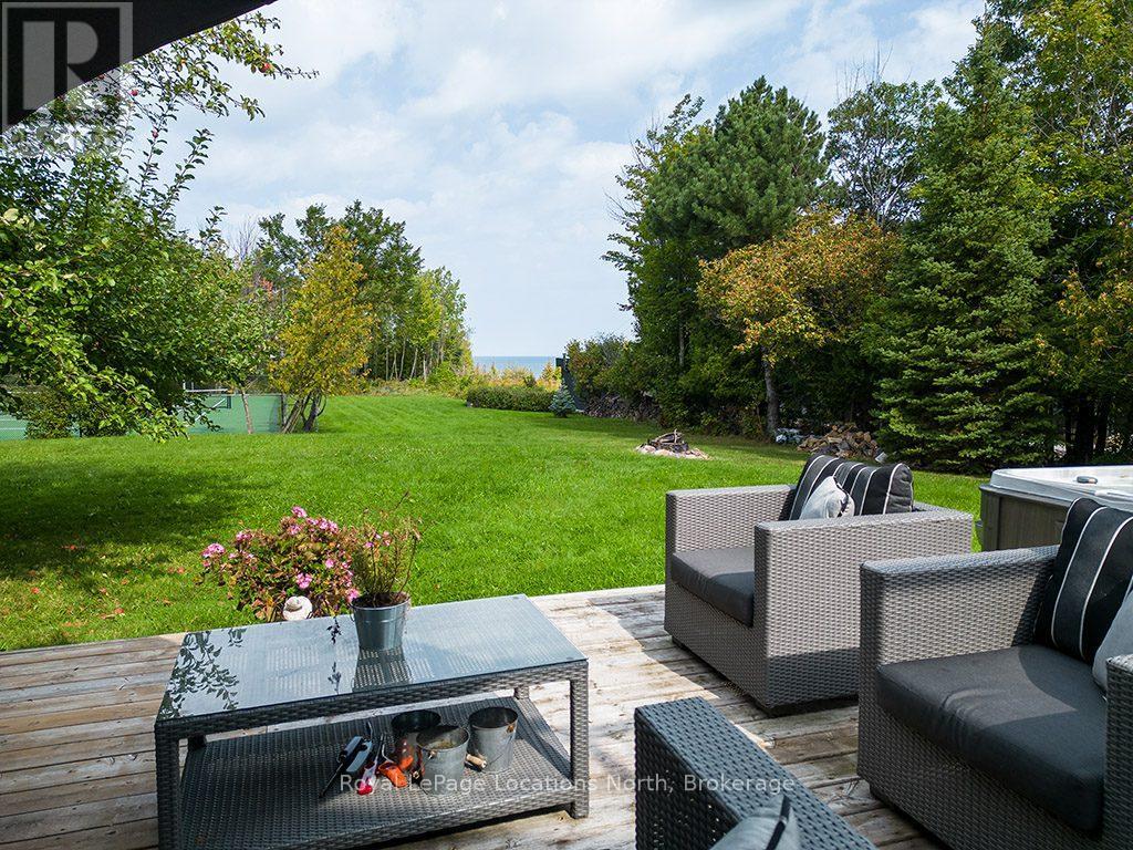 107 Margaret Drive, Blue Mountains, Ontario  L9Y 0T5 - Photo 30 - X12415911